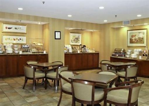 фото отеля Comfort Suites BWI Airport