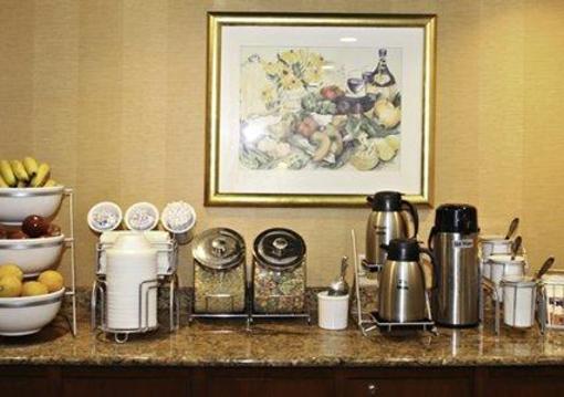 фото отеля Comfort Suites BWI Airport