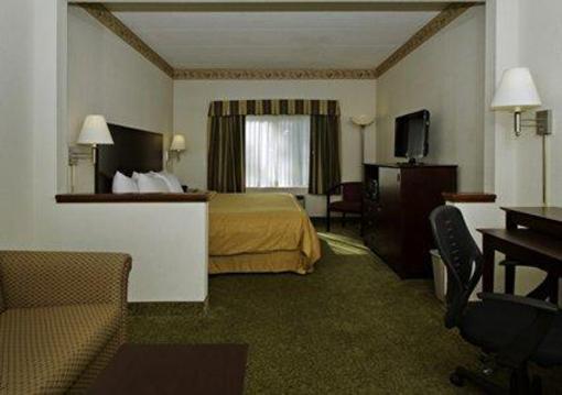фото отеля Comfort Suites BWI Airport