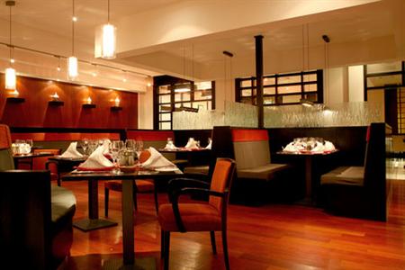 фото отеля Crowne Plaza Hotel Dublin-Northwood