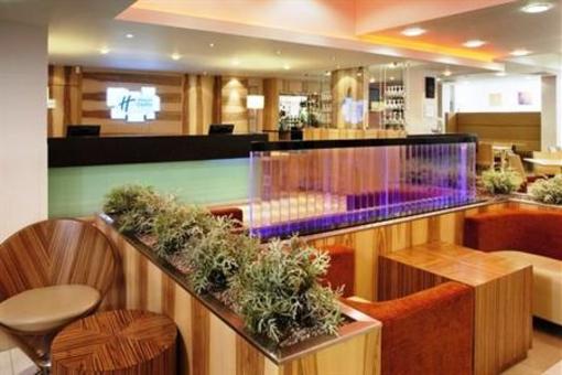 фото отеля Holiday Inn Express London-Watford Junction