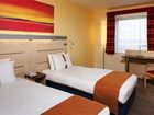 фото отеля Holiday Inn Express London-Watford Junction