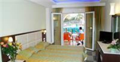 фото отеля Majestic Spa Hotel