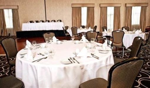 фото отеля Delta Guelph Hotel & Conference Centre