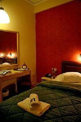 фото отеля Lilia Hotel Piraeus