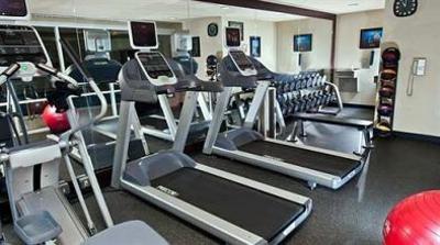 фото отеля Hilton Garden Inn Louisville East