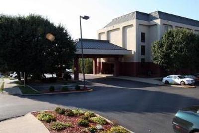 фото отеля Hampton Inn & Suites Bloomington