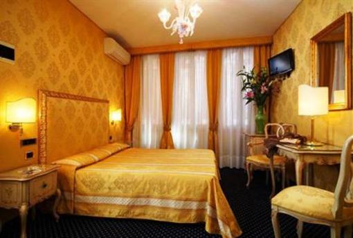 фото отеля Hotel Castello Venice