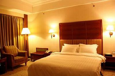 фото отеля Gladden Hotel ShiLong