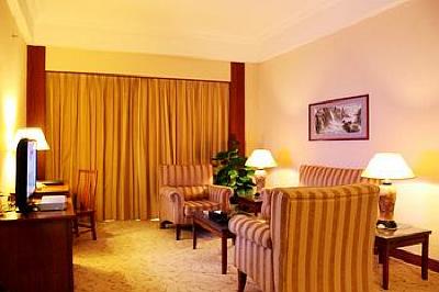 фото отеля Gladden Hotel ShiLong