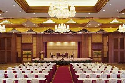 фото отеля Gladden Hotel ShiLong