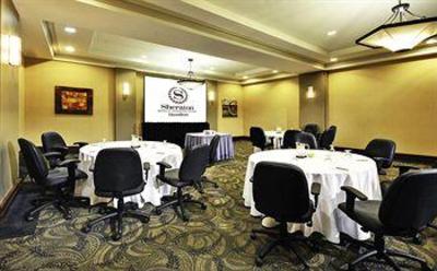 фото отеля Sheraton Hamilton Hotel