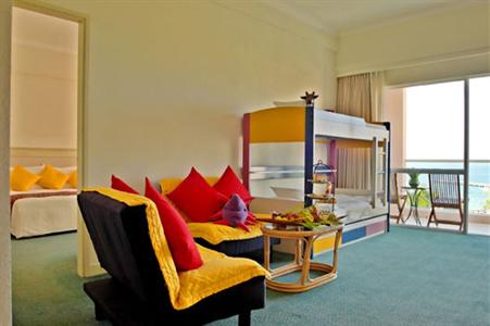 фото отеля Holiday Inn Resort Yalong Bay