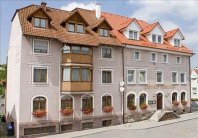 фото отеля Hotel Restaurant Zum Hirschen