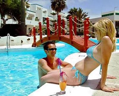 фото отеля Galeon Playa Apartments Lanzarote