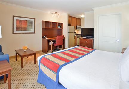 фото отеля TownePlace Suites Odessa