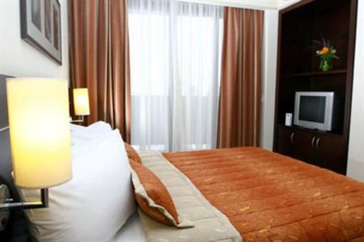 фото отеля Staybridge Suites Sao Paulo