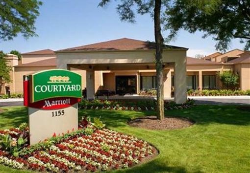 фото отеля Courtyard by Marriott Chicago Naperville