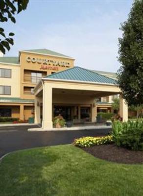 фото отеля Courtyard by Marriott Newark Granville