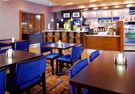 фото отеля Courtyard by Marriott Newark Granville