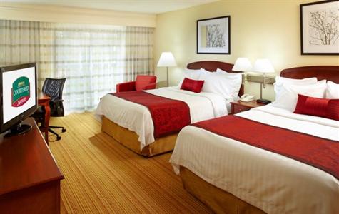 фото отеля Courtyard by Marriott Newark Granville