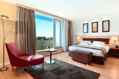 фото отеля Hilton Paris Orly Airport