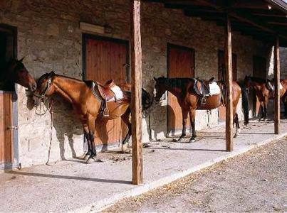 фото отеля Agriturismo Monaco Di Mezzo Resuttano