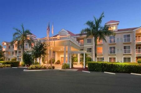 фото отеля Doubletree Suites by Hilton Naples
