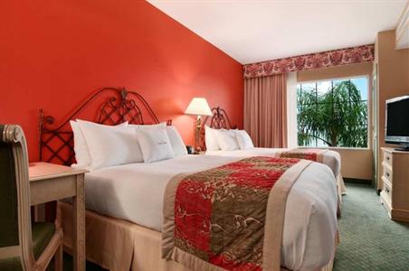 фото отеля Doubletree Suites by Hilton Naples