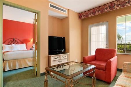 фото отеля Doubletree Suites by Hilton Naples