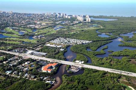 фото отеля Doubletree Suites by Hilton Naples