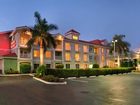 фото отеля Doubletree Suites by Hilton Naples