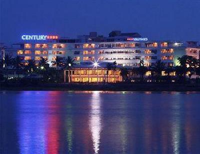 фото отеля Century Riverside Hue Hotel