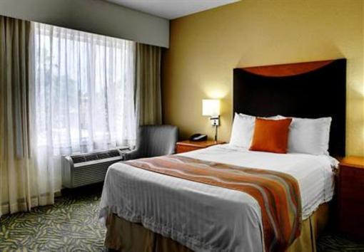 фото отеля Fairfield Inn & Suites West Palm Beach Jupiter
