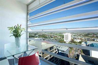 фото отеля Proximity Apartments Manukau City