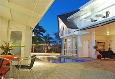 фото отеля Southern Cross Guesthouse