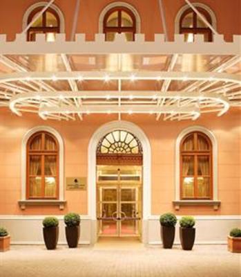 фото отеля The Imperial Riding School Renaissance Vienna Hotel