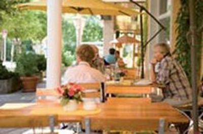 фото отеля Hotel Vier Jahreszeiten Garmisch-Partenkirchen