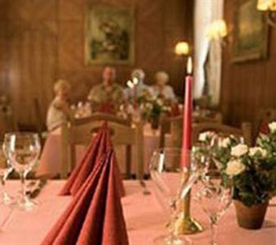 фото отеля Hotel Vier Jahreszeiten Garmisch-Partenkirchen