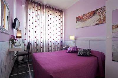 фото отеля Andrea Hotel