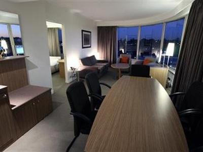 фото отеля Mercure Sydney Parramatta