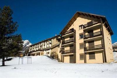 фото отеля Hotel Club MMV l'Alpazur Le Monetier-les-Bains