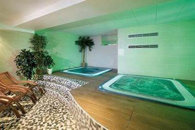 фото отеля Hotel Club MMV l'Alpazur Le Monetier-les-Bains
