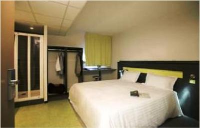фото отеля Inter Hotel Le Liberty Bruay-la-Buissiere