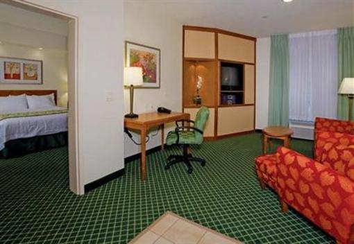 фото отеля Fairfield Inn & Suites Fairfield Napa Valley Area