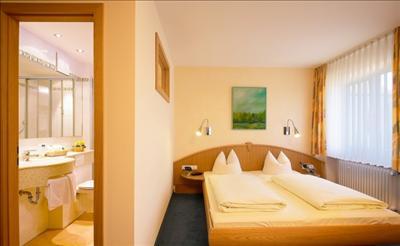 фото отеля Apollo Hotel Regensburg