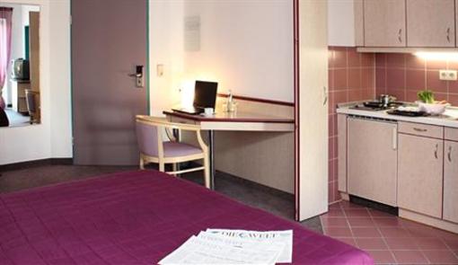 фото отеля Airport Domizil Hotel Frankfurt
