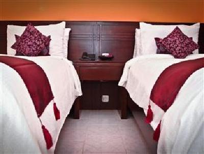 фото отеля Royal Orchids Garden Hotel & Condominium
