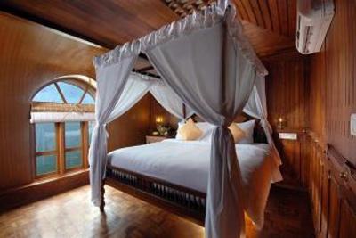 фото отеля Punnamada Serena Resort Alleppey