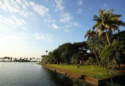 фото отеля Punnamada Serena Resort Alleppey